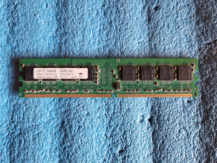 ram pentru PC - 1 Gb DDR2- MDT