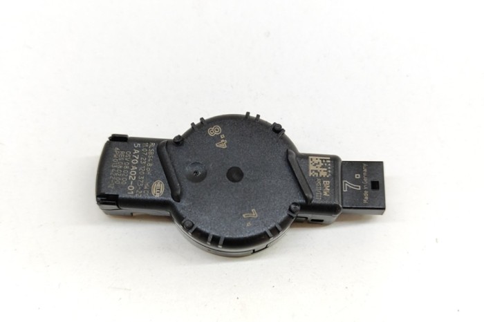 Senzor de ploaie BMW i4 G26 2023 OEM: 5A70A02,6PW013422 23821855