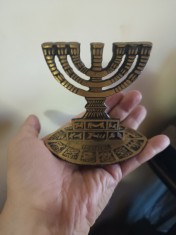 Menora Bronz deisebit