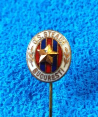 Insigna (model vechi) fotbal - STEAUA BUCURESTI