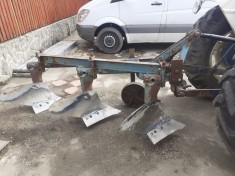 Plug pp3 (3 brazde), cormane si cutite noi. foto