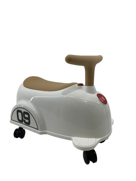 Masinuta premergator fara pedale, Kinderauto BabyCar, alb