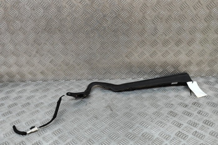 Ornament picurator haion dreapta MAZDA CX-5 KF 2021 OEM: KSD5-62-6G0 29827158