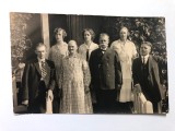 Fotografie veche de familie din perioada interbelica, Alb-Negru, Europa, Portrete