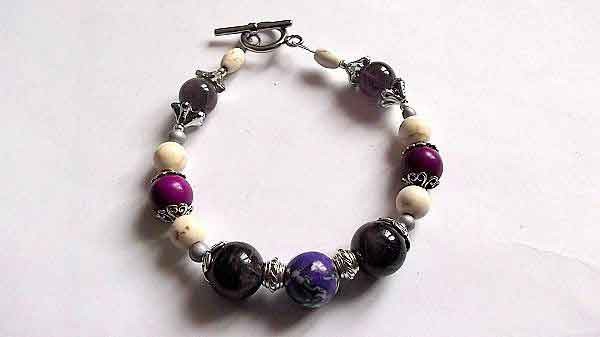 Bratara ametist si howlite mov si alb, bratara femei 32151