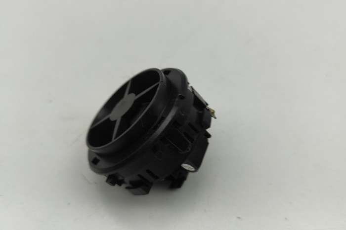 Difuzor ușă dreapta față FORD PUMA J2K, CF7 2024 OEM: H1BT-18808-BA | 31989240