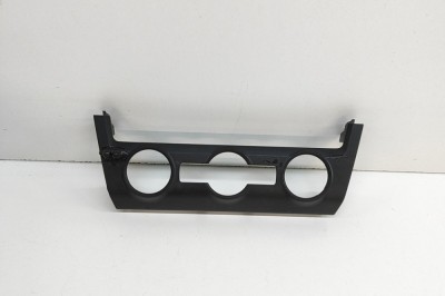 nerasta SKODA OCTAVIA III Combi 5E5 2013 OEM: 5E0863152B 29968964 foto