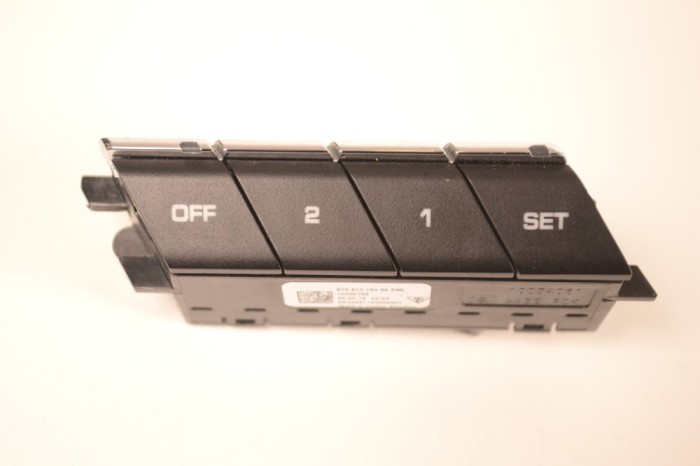 Buton de control scaun dreapta PORSCHE PANAMERA 970 2012 OEM: 970613104,97061310402 | 14899265