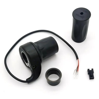 M&amp;acirc;ner de accelerație cu conector SM 3P foto