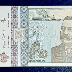 Bancnota 200 lei UNC