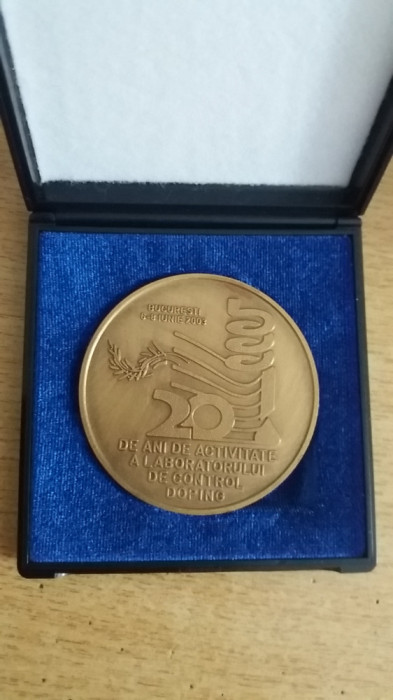 QW2 32 - Medalie - tematica medicina - Laboratorul de control antidoping - 2003