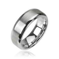 Inel din tungsten de culoare argintie, linia din mijloc mată și marginile lucioase, 8 mm - Marime inel: 49
