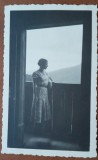 Fotografie Stella Litarczek, Mama Radiologului, 1932, Munte, Balcon - Fotografie Veche Alb-Negru 11x7
