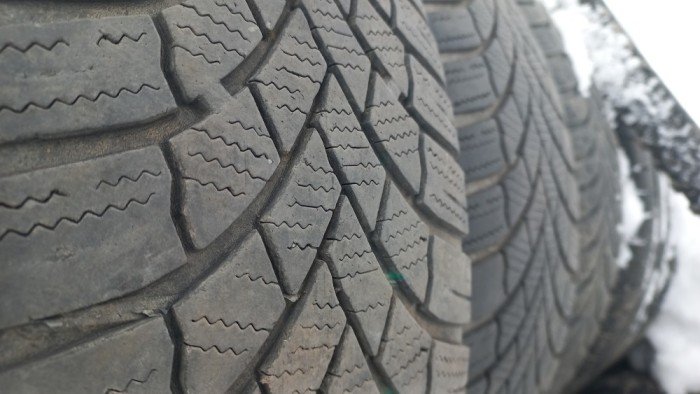 Set 2 anvelope iarna Bridgestone