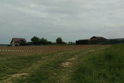 Vand 4200 m2 teren intravilan Botosani foto