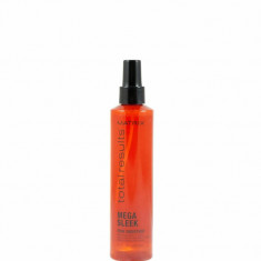 Spray pentru Protectie Termica Matrix Total Results Mega Sleek Iron Smooter Spray 250 ml