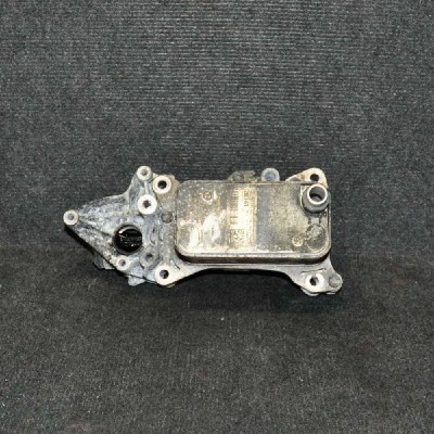 Răcitor de ulei MERCEDES-BENZ A W176 2015 OEM: 4240009472W7112003 | 2129657 foto