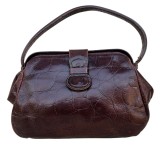 POȘETĂ DE MANA DIN PIELE NATURALA TIP CROCODIL, FURLA