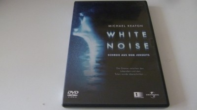 White noise 229 foto