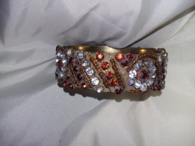 Bratara veche tip antic,bratara vintage superba,Pietre,margele,T.GRATUIT foto