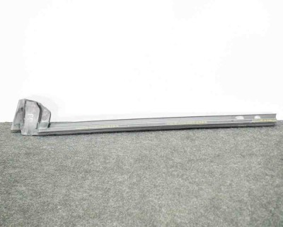 Chedar geam ușă dreapta față TESLA MODEL 3 2018 OEM: 1090496-00-E,1090495-00-E foto