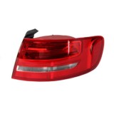 Stop / Lampa spate dreapta Audi A4 B8 Combi (2008 - 2012)