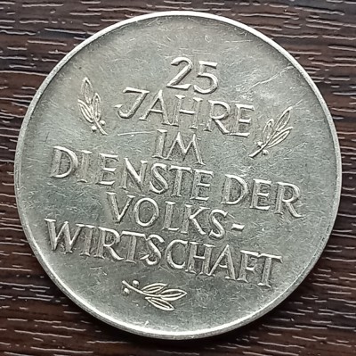 (A749) MEDALIE ARGINT AUSTRIA - 25 ANI IN SLUJBA ECONOMIEI NATIONALE, 29,5 GRAME foto