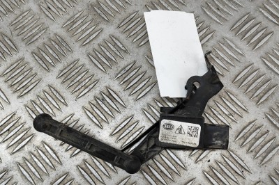 Senzor de nivel &amp;icirc;nălțime dreapta față AUDI E-TRON GT 2022 OEM: 9J1616214 23544953 foto