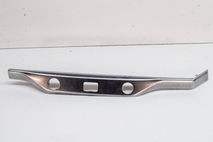 nerasta JAGUAR I-PACE X590 2020 OEM: J9D3-11584-B 17681475