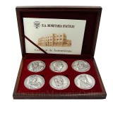 Cumpara ieftin Set de Medalii Comemorative &ndash; Regii Rom&acirc;niei (1881&ndash;1947)