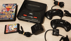 SEGA Mega Drive 2 + Jocuri foto