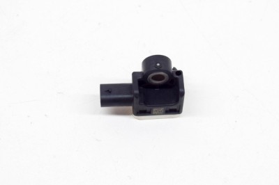 Senzor de impact lateral st&amp;acirc;nga BMW 3 F30, F80 2015 OEM: 9234989 14552858 foto