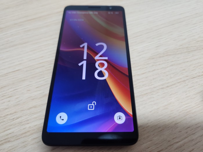Telefon TCL 501 4G, 2GB RAM, 32GB - Impecabil. Alcatel - Compatibil ...