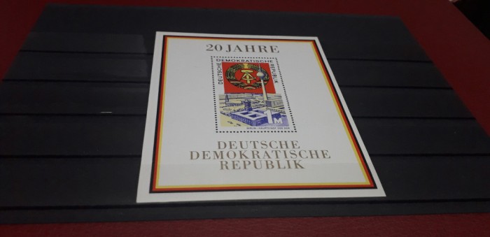 Neștampilate după 1950