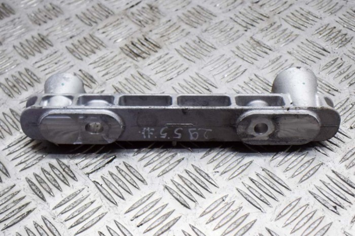 Suport motor dreapta VOLVO XC40 536 2020 OEM: 32137504,8889666106 | 12056773