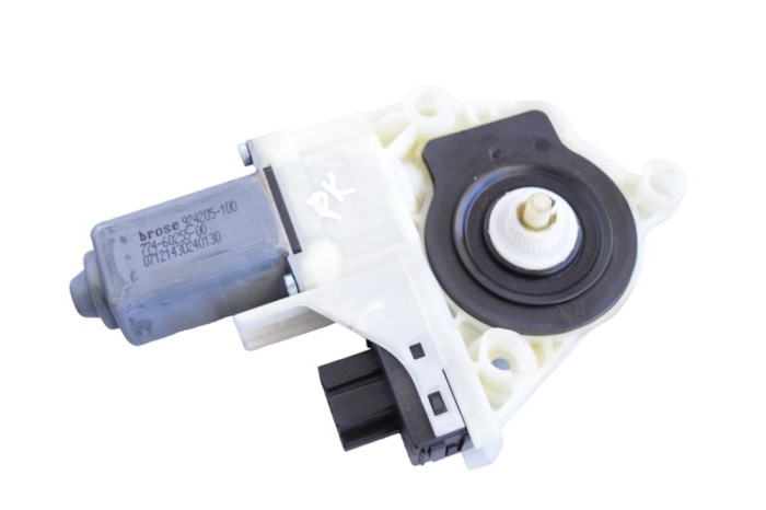 Motor macara geam ușă st&acirc;nga față PORSCHE PANAMERA 970 2011 OEM: 924205-100 25939237