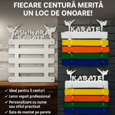 Suport centuri karate din HDF alb lăcuit &ndash; personalizabil, montare pe perete (50x40 cm)