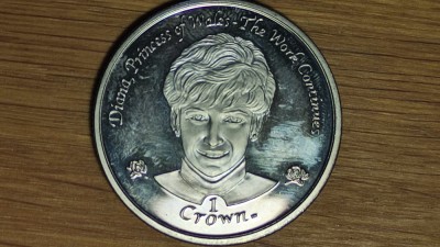 Isle of Insula Man -moneda memoriala deosebita- 1 crown 2002 UNC PROOF- Princess Diana foto