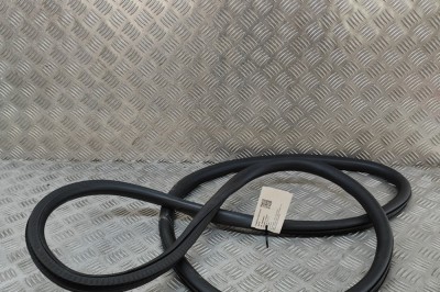 Garnitura ușă st&amp;acirc;nga față FORD KUGA III DFK 2024 OEM: LJ6B-S20531-AA | 30395612 foto