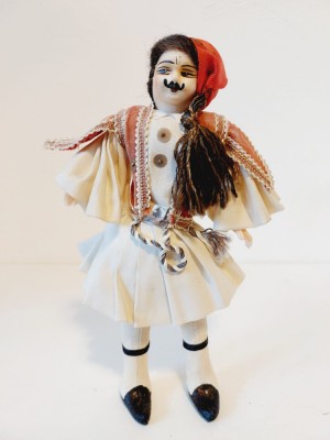 Papusa veche port traditional popular etnic rustic Balcani barbat 18cm foto
