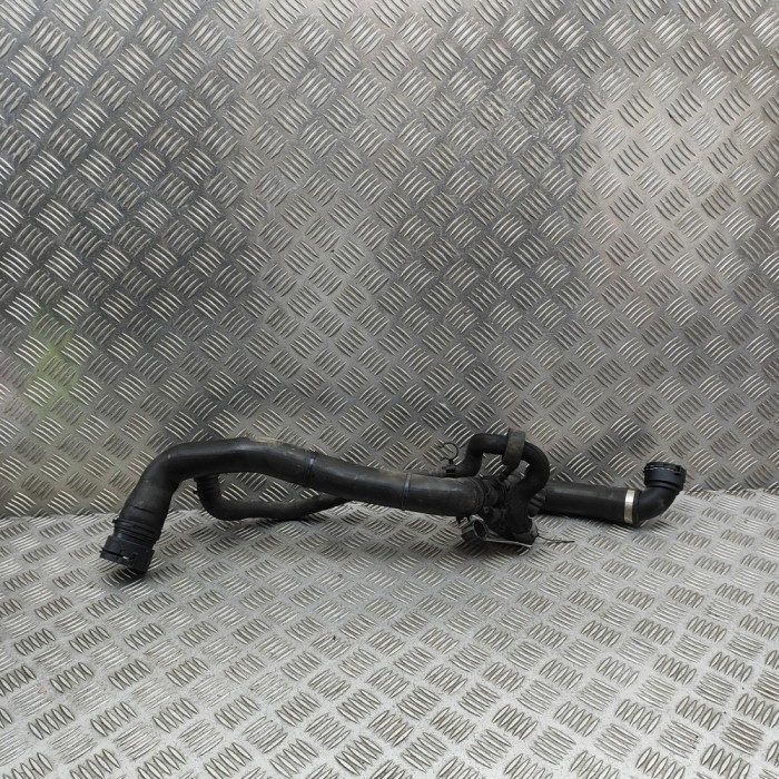 Furtun de lichid de răcire LAND ROVER RANGE ROVER SPORT II L494 2017 OEM: CPLA-8286-DB 32748923