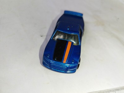 bnk jc Hot Wheels 2015 Circle Trucker - 132/250 foto
