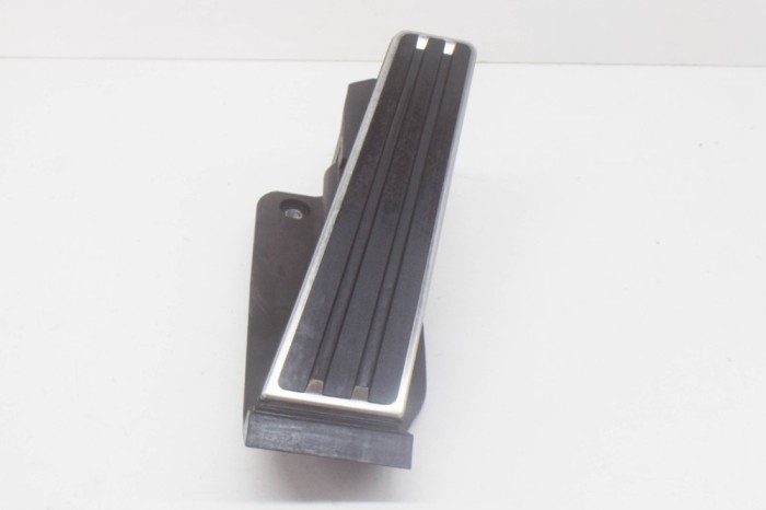 Pedala de accelerație PORSCHE PANAMERA 970 2009 OEM: 97042302101,970.423.021.01,6PV008792-23 | 12253057