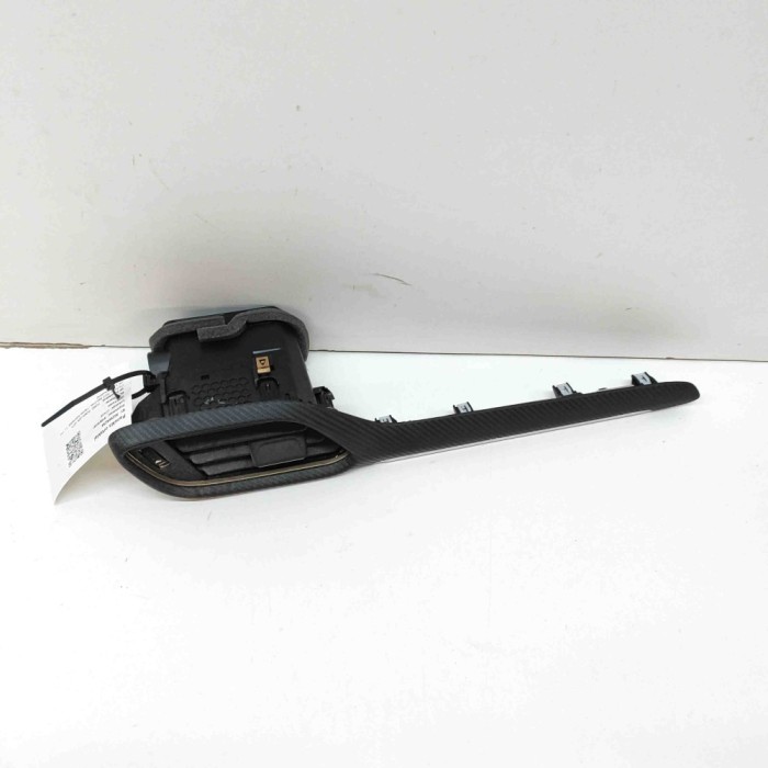 Gura de ventilație planșa de bord FORD PUMA J2K, CF7 2023 OEM: H1BB-A018B09-AEW,H1BB-A01412-F,H1BB-A018B09 22664254