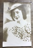 CPISTR11 Carte postala veche 1957 Campulung Moldovenesc Suceava catre sculptorul Ioan H Sarghie timbru RPR ilustrata portret femeie