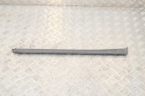 Ornament prag interior st&acirc;nga spate PORSCHE CAYENNE 92A 2010 OEM: 7P5853539,7P5.853.539 13818696