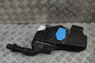 G&amp;acirc;t de umplere rezervor lichid de parbriz AUDI A6 4G2, C7, 4GC 2013 OEM: 4G1955462A 30919940 foto