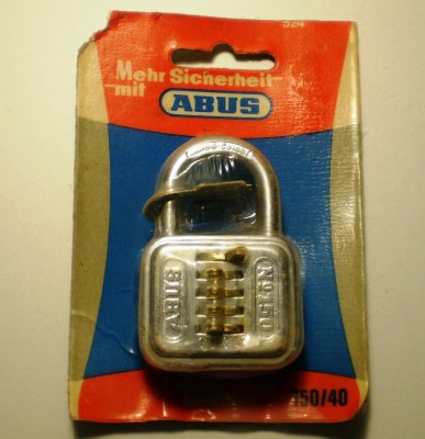 O.038 GERMANIA LACAT LOCK ABUS COMBI 140 IN TIPLA foto