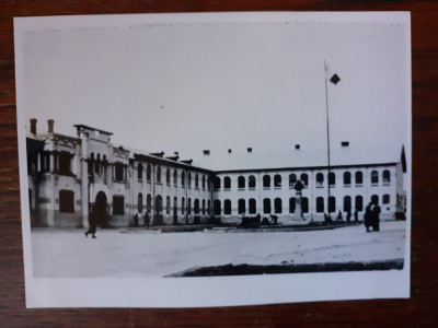 Fotografie cu Liceul Industrial Regele Ferdinand foto