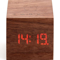 Gingko Design ceas de masă Cube Plus Clock